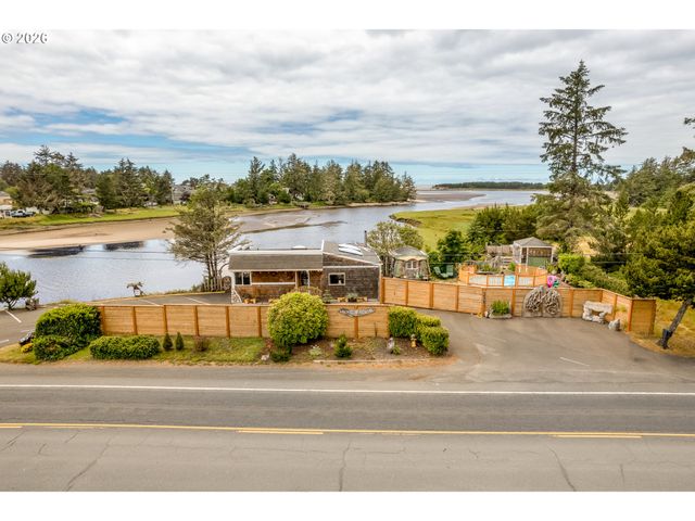 2674 HIGHWAY 101, Seaside, OR 97138