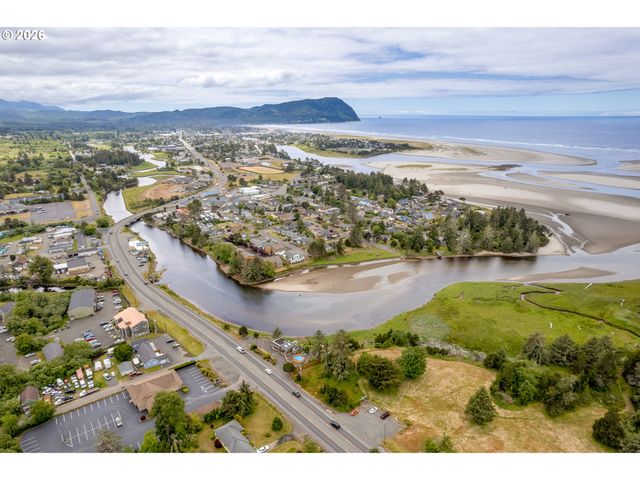 2674 HIGHWAY 101, Seaside, OR 97138
