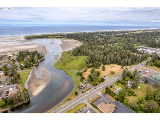 2674 HIGHWAY 101, Seaside, OR 97138