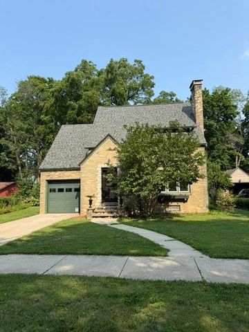 1183 Columbus Circle, Janesville, WI 53545