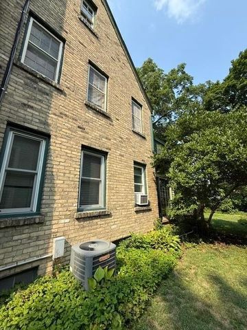 1183 Columbus Circle, Janesville, WI 53545
