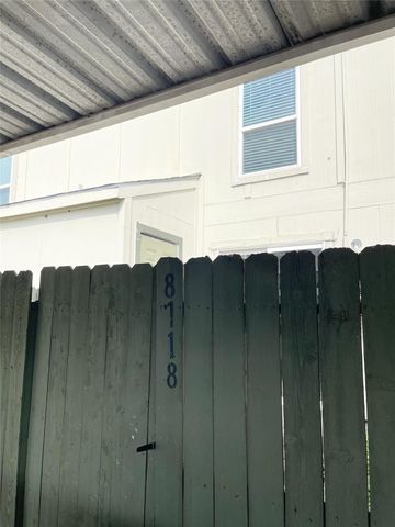 8718 Victorian Village Drive 8718, Houston, TX 77071