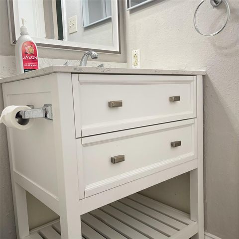 8718 Victorian Village Drive 8718, Houston, TX 77071