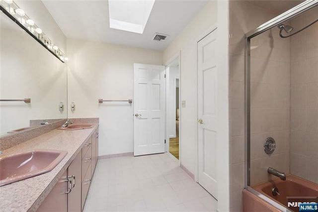 130 Whitman Street, Haworth, NJ 07641