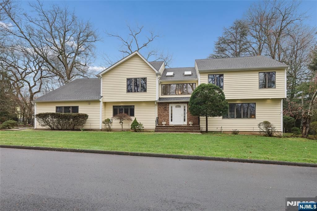 130 Whitman Street, Haworth, NJ 07641