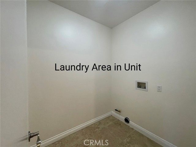 5234 Vantage 105, Valley Village, CA 91607