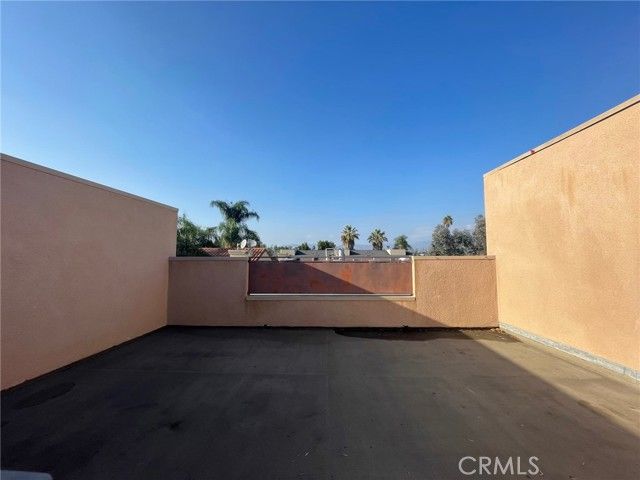 5234 Vantage 105, Valley Village, CA 91607