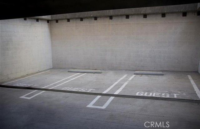 5234 Vantage 105, Valley Village, CA 91607