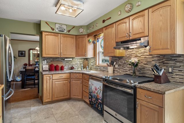 501 NW State Street, Ankeny, IA 50023