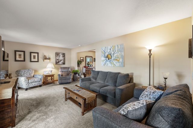 501 NW State Street, Ankeny, IA 50023