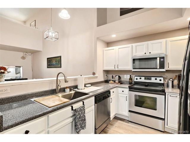 5800 Tower Rd 10-1006, Denver, CO 80249