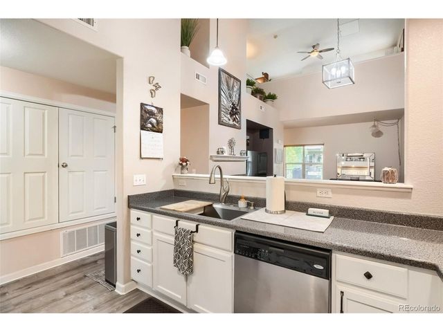 5800 Tower Rd 10-1006, Denver, CO 80249