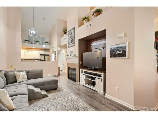 5800 Tower Rd 10-1006, Denver, CO 80249