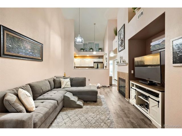 5800 Tower Rd 10-1006, Denver, CO 80249