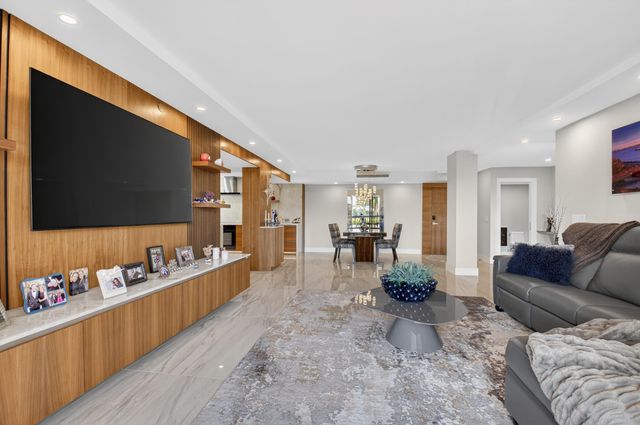 2701 N Ocean Boulevard E201, Boca Raton, FL 33431