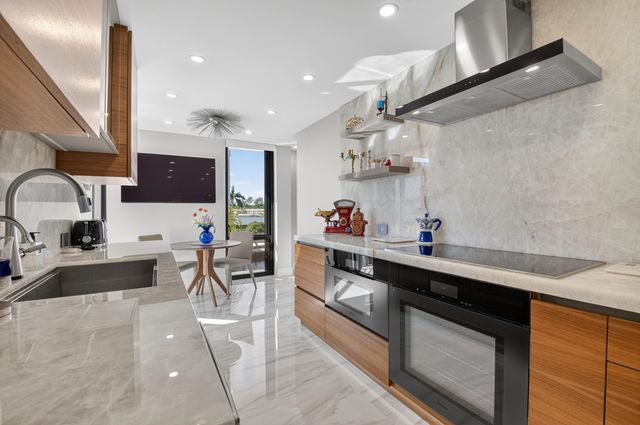 2701 N Ocean Boulevard E201, Boca Raton, FL 33431