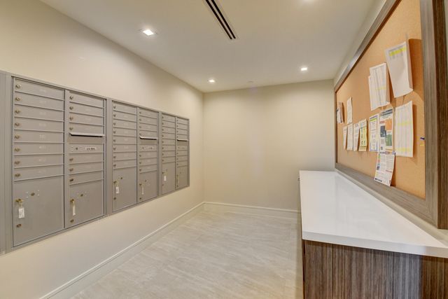 2701 N Ocean Boulevard E201, Boca Raton, FL 33431