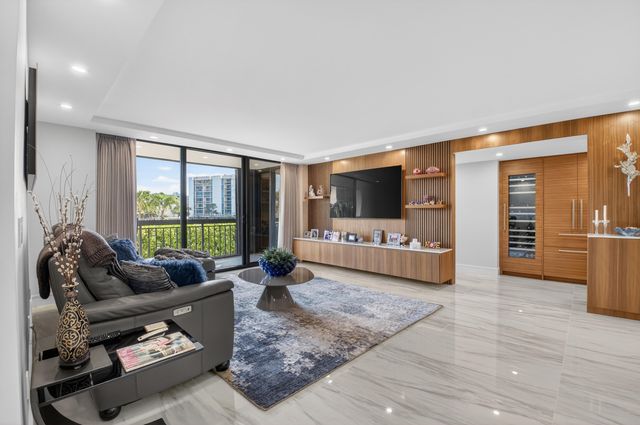 2701 N Ocean Boulevard E201, Boca Raton, FL 33431