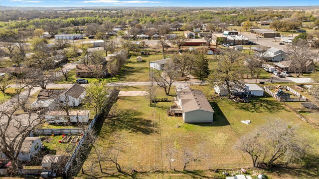 107 Rippetoe Street, Lipan, TX 76462