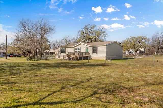 107 Rippetoe Street, Lipan, TX 76462