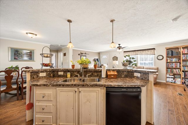 107 Rippetoe Street, Lipan, TX 76462