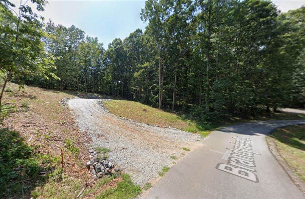 207 Brandywine Drive, Westminster, SC 29693