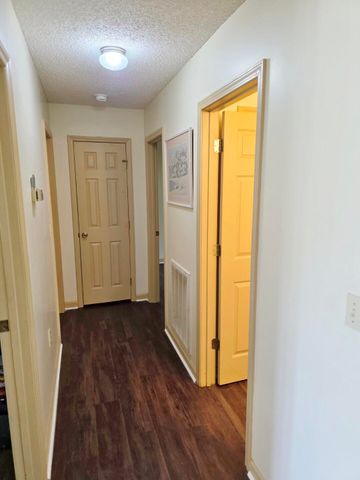 194 Brass Lantern Lane, Elloree, SC 29047