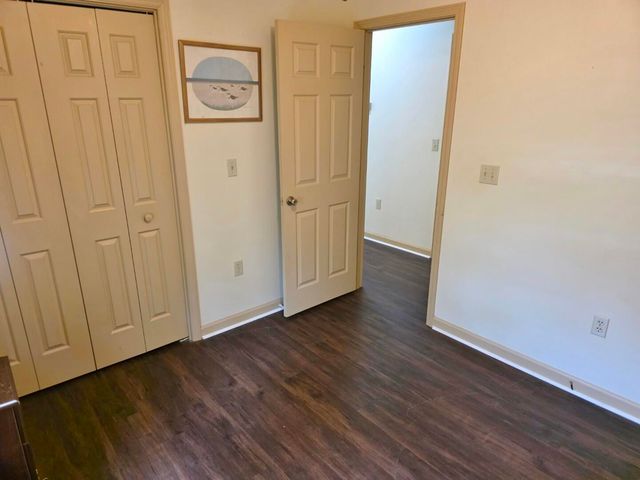 194 Brass Lantern Lane, Elloree, SC 29047