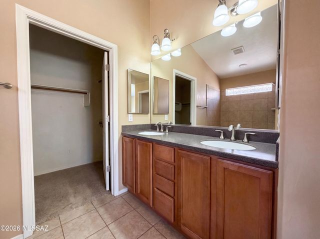 11691 W Stone Hearth Street, Marana, AZ 85658
