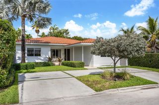 8950 Byron Ave, Surfside, FL 33154