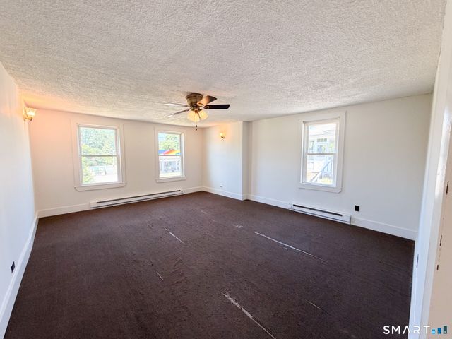 602 North Main Street, Killingly, CT 06239