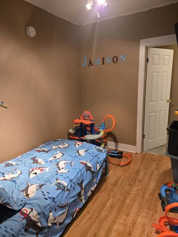 2205 W Wood St, Paris, TN 38242