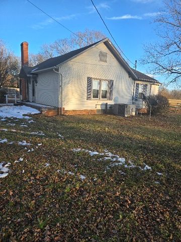 2205 W Wood St, Paris, TN 38242