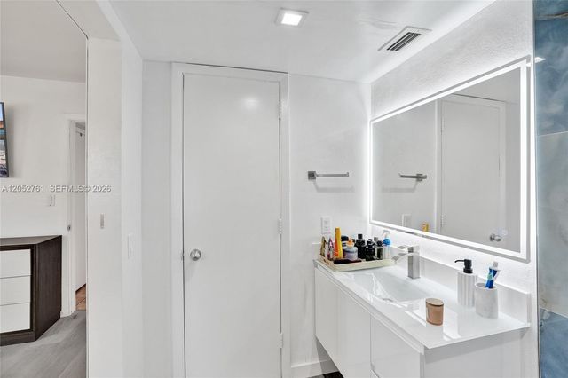 7430 Miami Lakes Drive E107, Miami Lakes, FL 33014