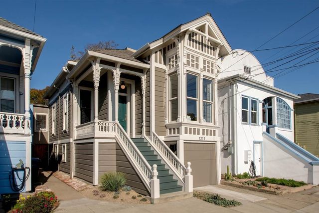 1211 Santa Clara Ave, Alameda, CA 94501