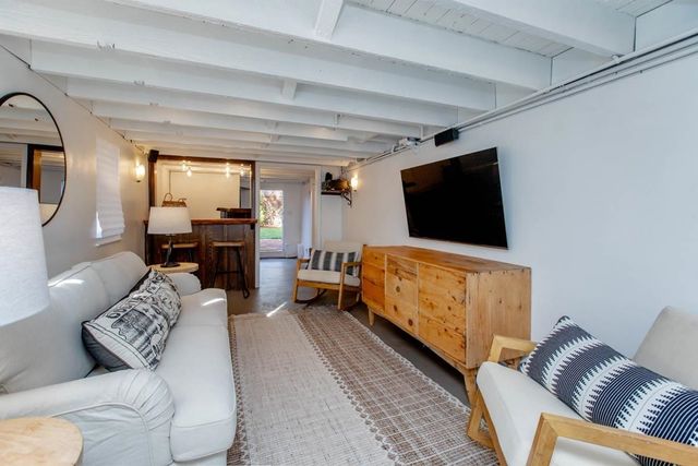 1211 Santa Clara Ave, Alameda, CA 94501