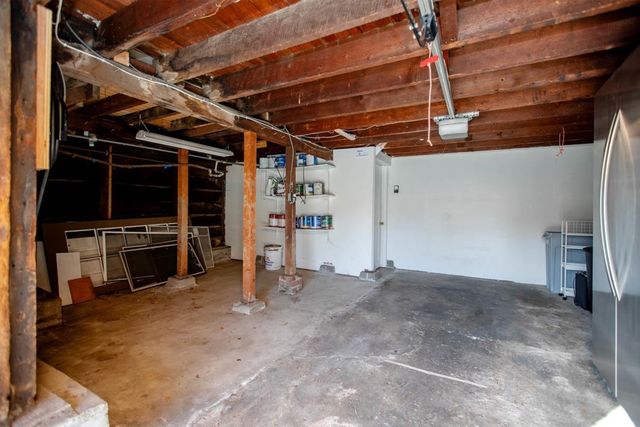 1211 Santa Clara Ave, Alameda, CA 94501