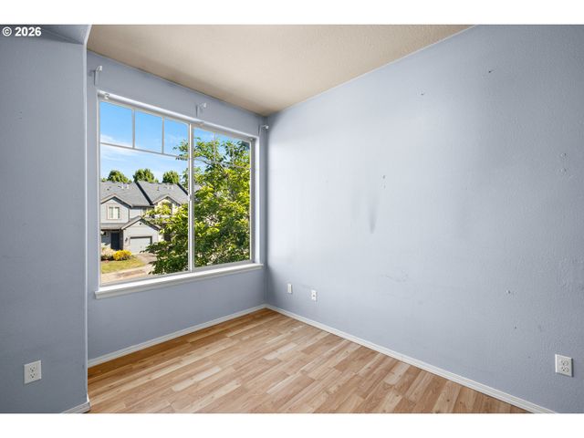 16255 Se SCORIA Ln, Damascus, OR 97089