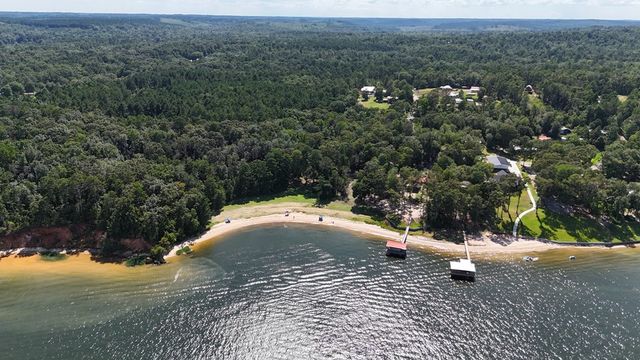 681 Woodland Dr, Abbeville, AL 36310