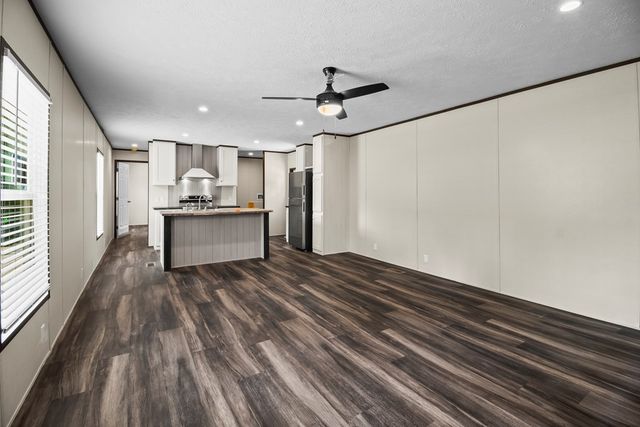 681 Woodland Dr, Abbeville, AL 36310