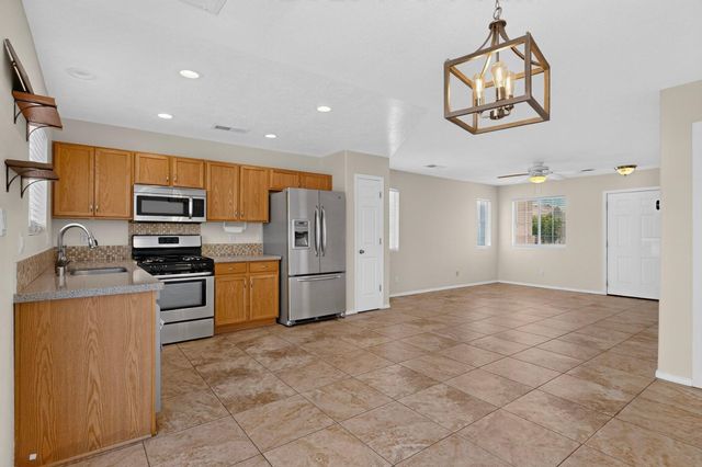 340 Tepin Trail SE, Albuquerque, NM 87123