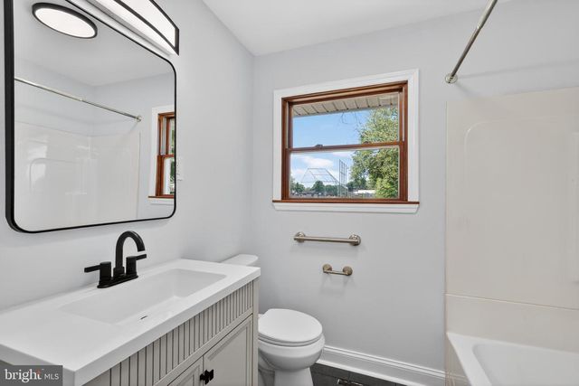 111 DYER AVE, New Castle, DE 19720