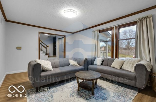 1616 Secretariat Lane, Indianapolis, IN 46217