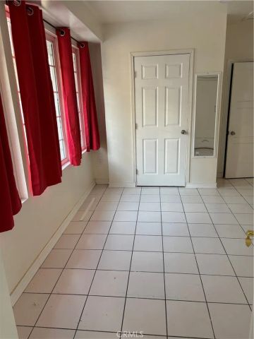 11962 Cedar Avenue, Hawthorne, CA 90250