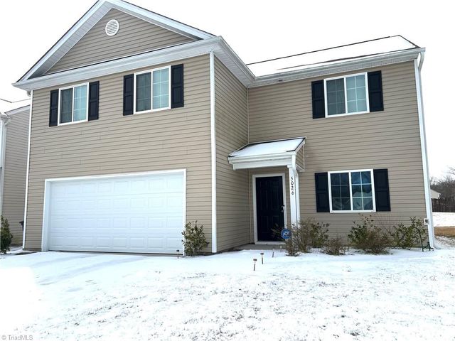 5026 Apsley Drive, Mcleansville, NC 27301