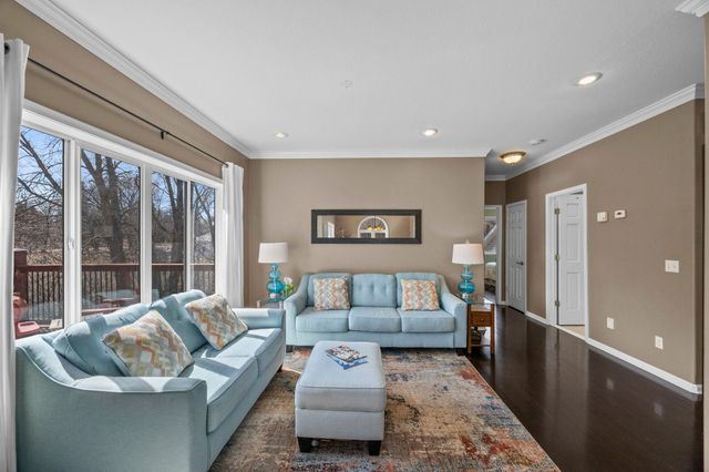 670 6th Street SE, Cokato, MN 55321