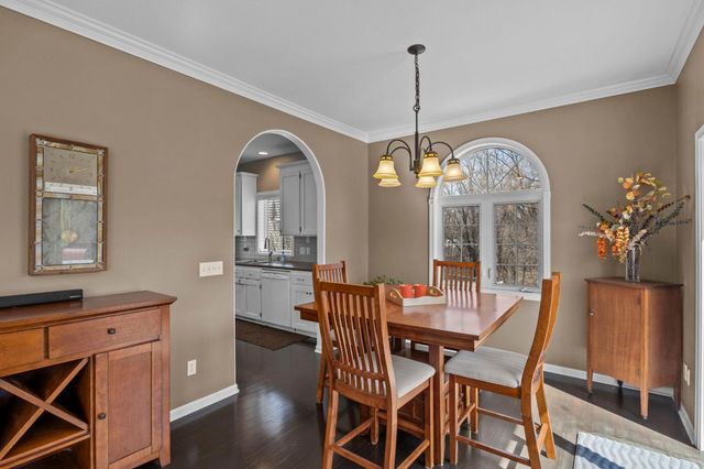 670 6th Street SE, Cokato, MN 55321