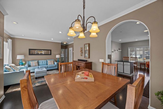 670 6th Street SE, Cokato, MN 55321