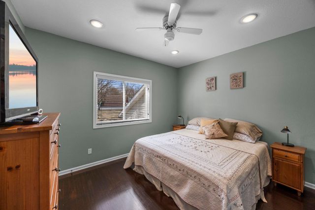 670 6th Street SE, Cokato, MN 55321