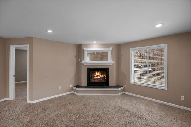 670 6th Street SE, Cokato, MN 55321